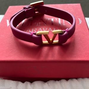 Valentino Garavani Fuschia Leather Bracelet